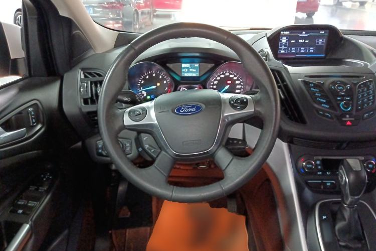 Used Ford Kuga 2015 1.5L GTDi Two-Wheel Drive Fashion Edition
