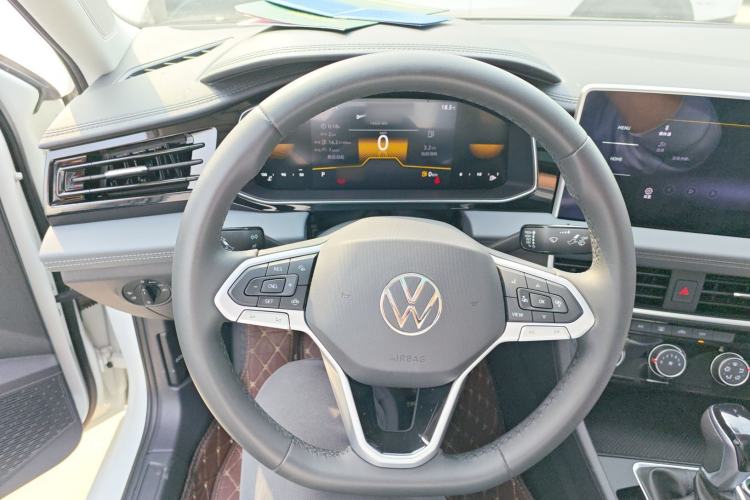 Used Volkswagen Sagitar 2024 200TSI DSG Flyover Edition