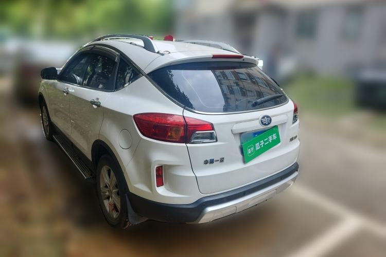 Used Bestune X80 2015 2.0L automatic comfort version Rear Left 45 Deg