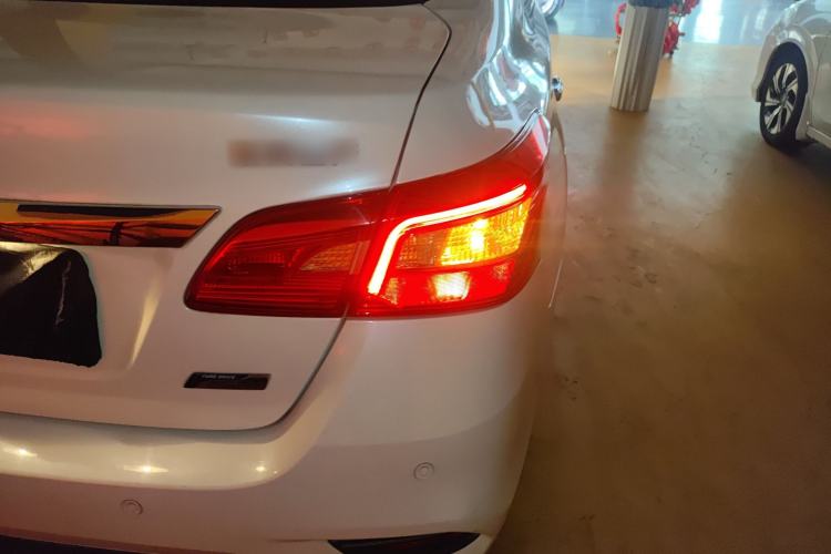 Used Nissan Sylphy 2018 1.6XV CVT Deluxe Edition Right Rear Taillight