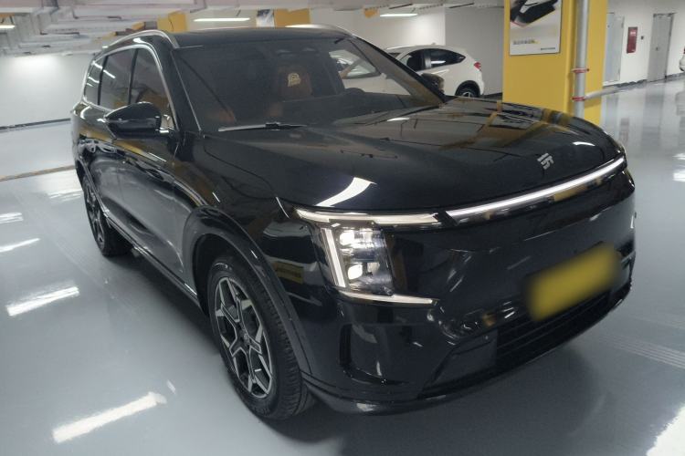 Used JETOUR Shanhai L7 Plus 2025 Model 220km Flagship 7-seater Front Right 45 Deg