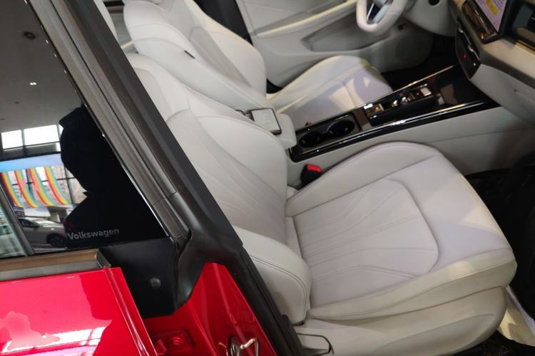 Used Volkswagen Lamando 2026 Lavida L 300TSI Lingfeng Edition
