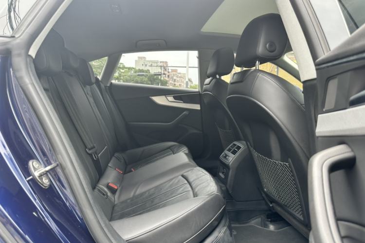 Used Audi A5 2019 Sportback 40 TFSI Fashion Model Interior 1