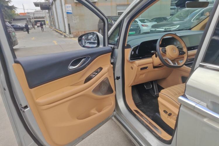 Used VOYAH Dream 2022 0-Carbon Edition Dream+ Smart Enjoyment Package 475 km