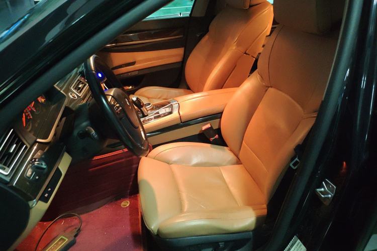 Used BMW 7 Series 2009 740Li Luxury Model