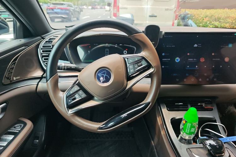 Used BYD Han 2020 DM Four-Wheel Drive Performance Edition Prestige Model Steering Wheel