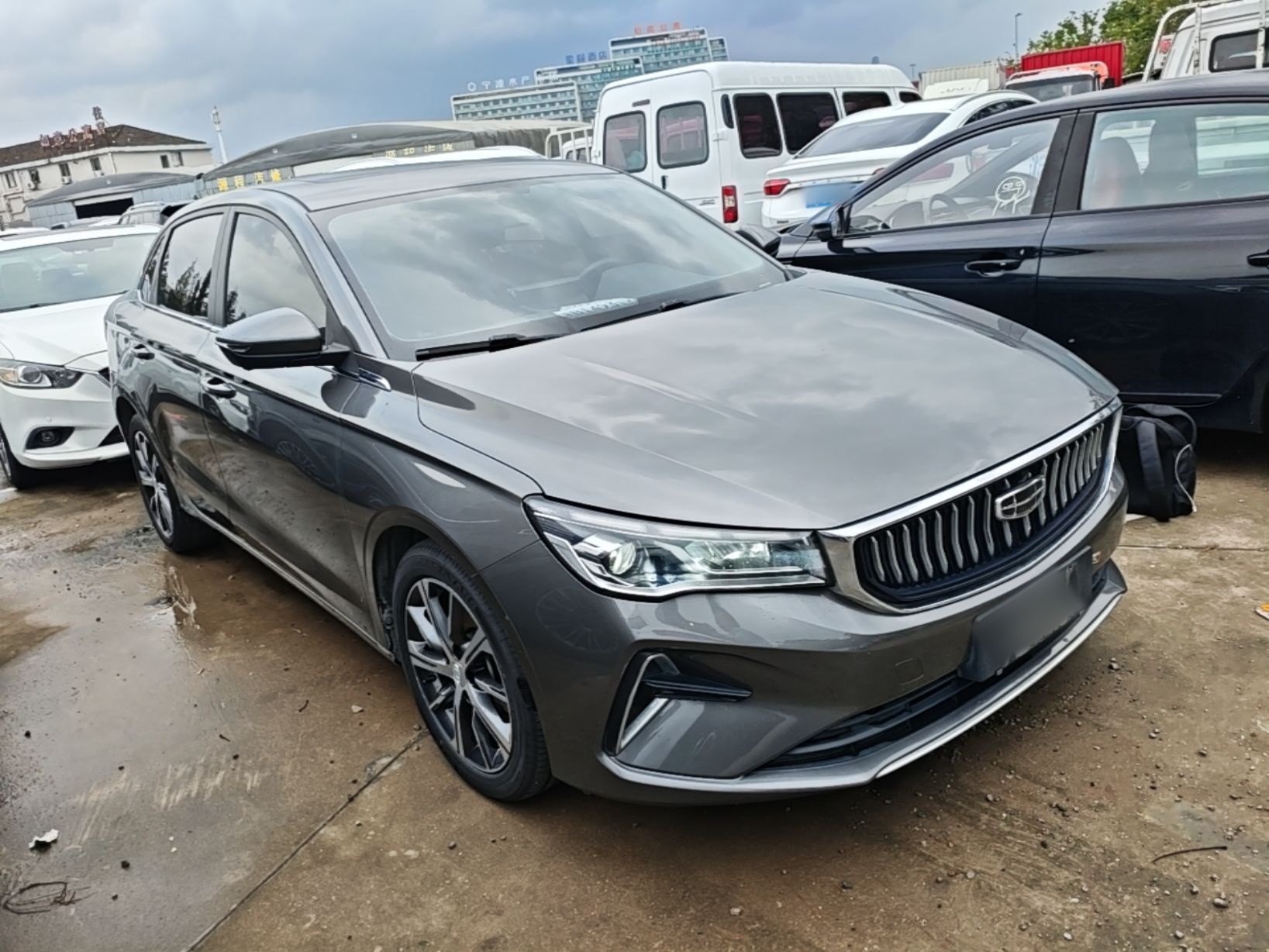 Geely Auto Emgrand 2022 4th Generation 1.5L CVT Luxury Model - Premium — снимка 3
