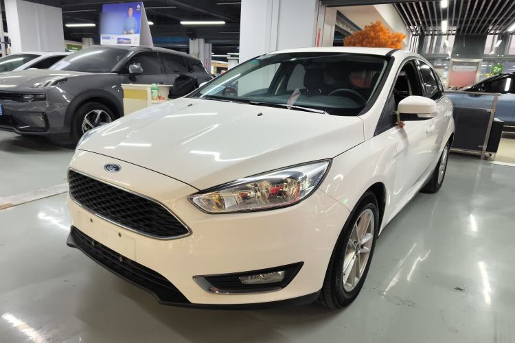 Used Ford Focus 2017 Hatchback 1.6L Automatic Fashion Edition Smart Drive Version