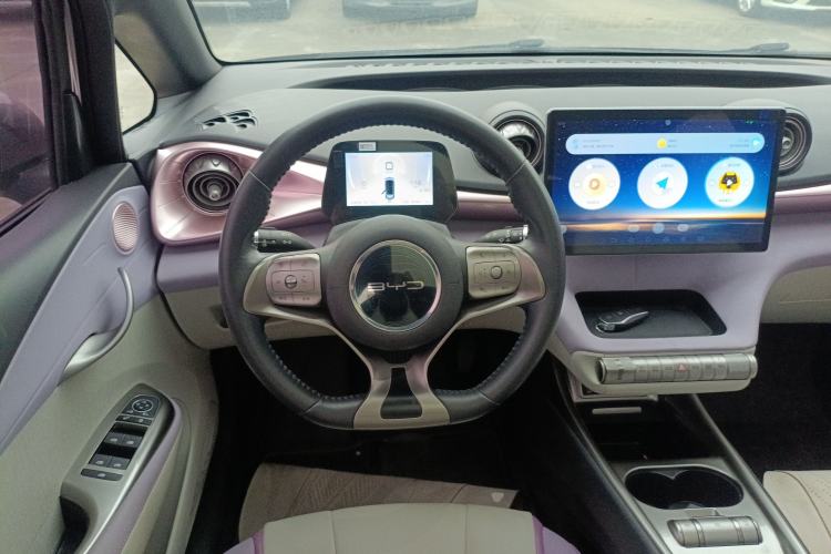 Used BYD Dolphin 2021 405 km Fashion Edition
