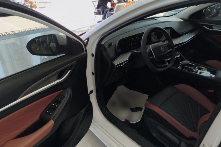 Used Changan Eado 2024 PLUS Blue Whale NE 1.4T GDI DCT High-Energy Edition