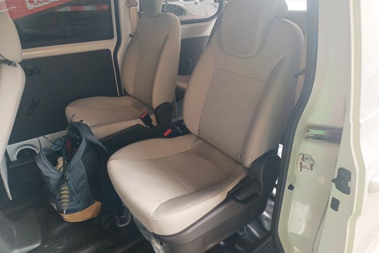 Used Wuling Hongguang V 2022 1.5L Enjoy Edition Electric-Powered LAR