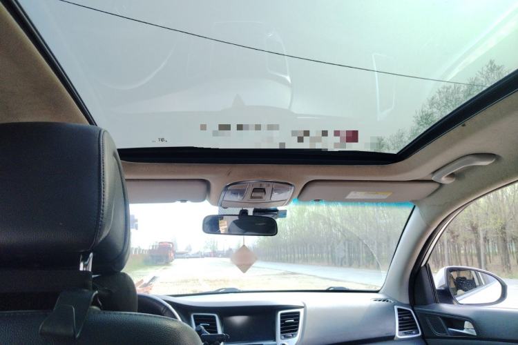 Used Hyundai Tucson 2015 1.6T Dual-Clutch Two-Wheel-Drive Smart Model
