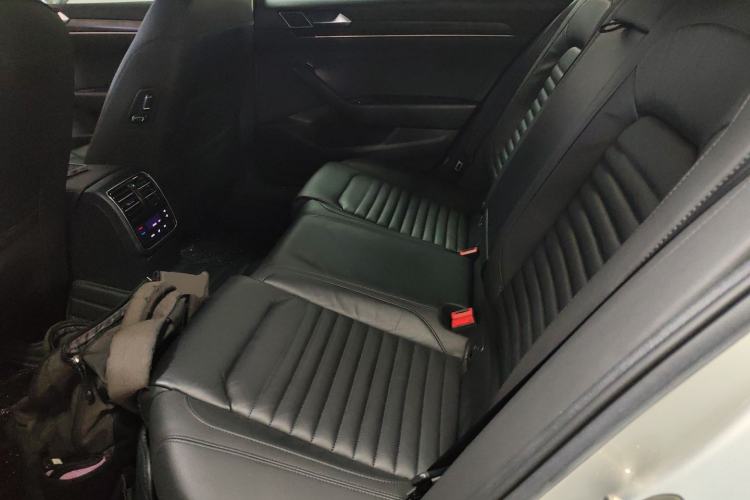 Used Volkswagen Magotan 2019 330TSI DSG Luxury Version China VI Standard
