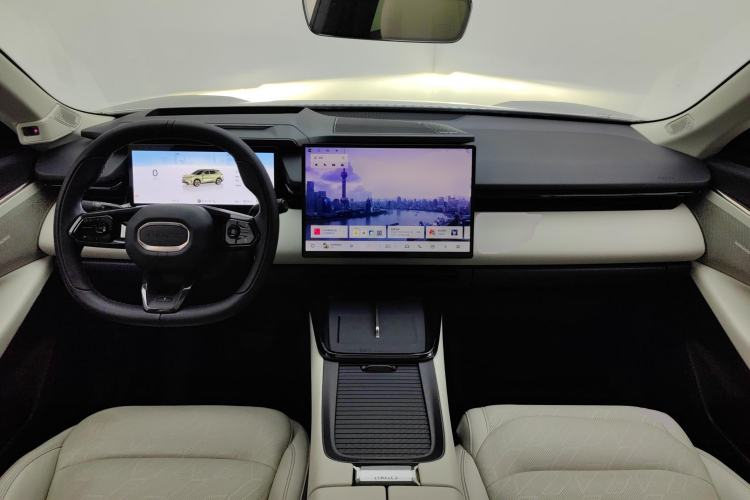 Used Lynk & Co 08 EM-P 2023 245km Ultra-Long Range Halo
