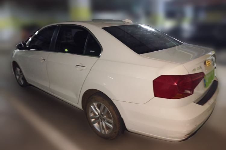 Used Volkswagen Jetta 2017 1.5L Manual Comfort Model
