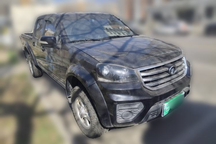 Used Great Wall Wingle 5 2017 2.4L European Version Gasoline Two-Wheel Drive Entry-Level Big Double Cab 4G69S4N