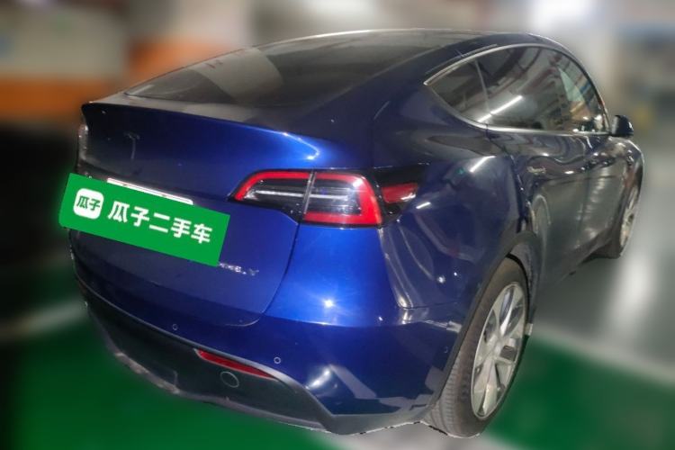 Used Tesla Model Y 2021 Standard Range Rear-Wheel Drive Version

