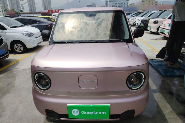 Used Geely Galaxy Panda 2023 Panda Mini 200km Endurance Bear Front