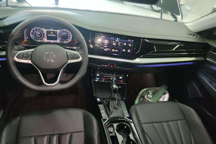 Used Volkswagen Passat 2025 Outstanding Model 380TSI Starry Dragon Glorious Edition