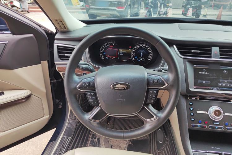 Used Ford Taurus 2015 EcoBoost 325 V6 Flagship Model Steering Wheel