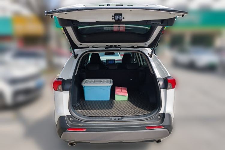 Used Toyota RAV4 2022 2.0L CVT Two-Wheel Drive Fashion Edition
