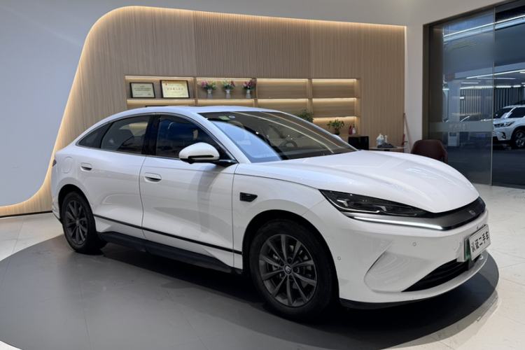 Used BYD Qin L 2025 EV 470KM Leading Edition
