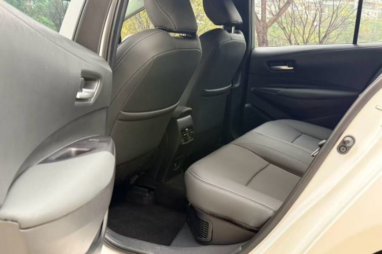 Used Toyota Levin 2023 Smart Electric Hybrid Dual-Engine 1.8L Leading Edition Interior 6