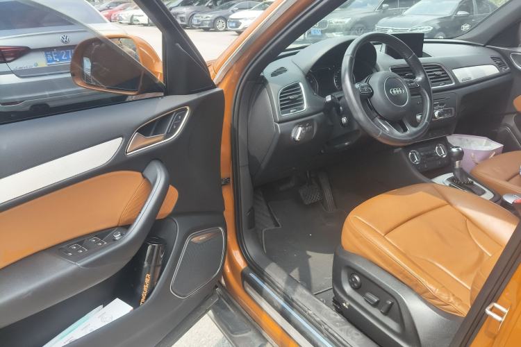 Used Audi Q3 2015 40 TFSI quattro off-road model
