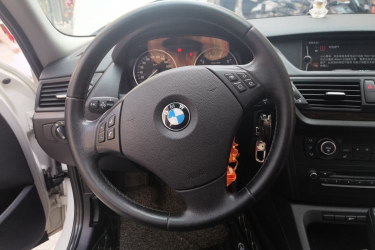 Used BMW X1 2012 sDrive18i Luxury Edition
