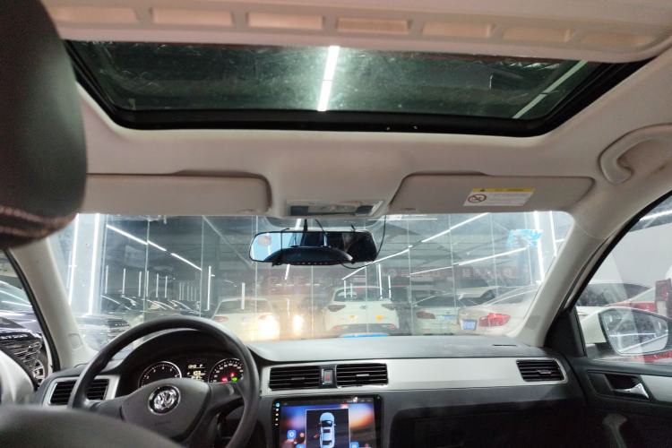 Used Volkswagen Santana 2015 Haval H6 1.6L Automatic Comfort Model