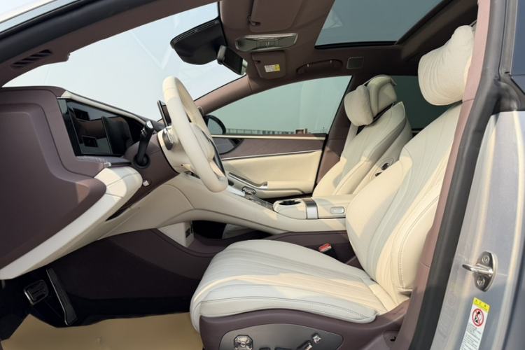 Used Denza Z9GT 2024 1100 Four-Wheel Drive Max Edition