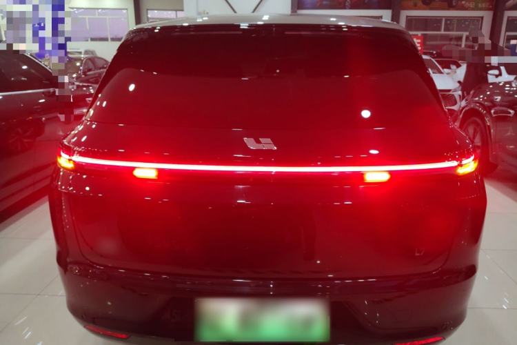 Used Li Auto L7 2023 Air model
