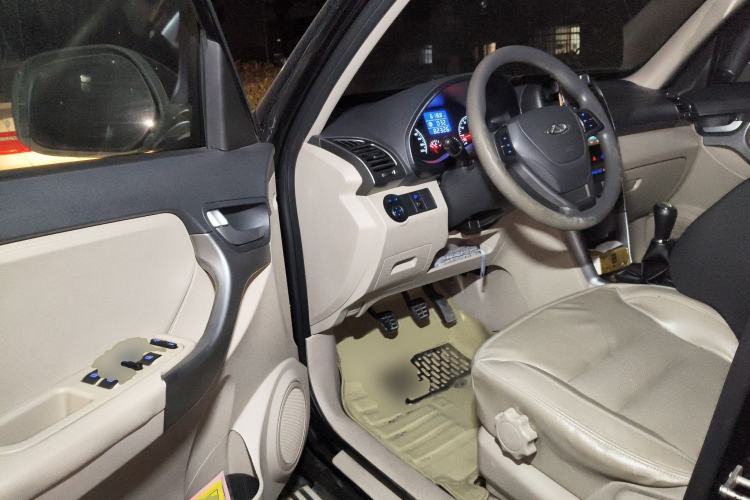 Used Chery Tiggo 3 2014 1.6L Manual Zhishang Edition