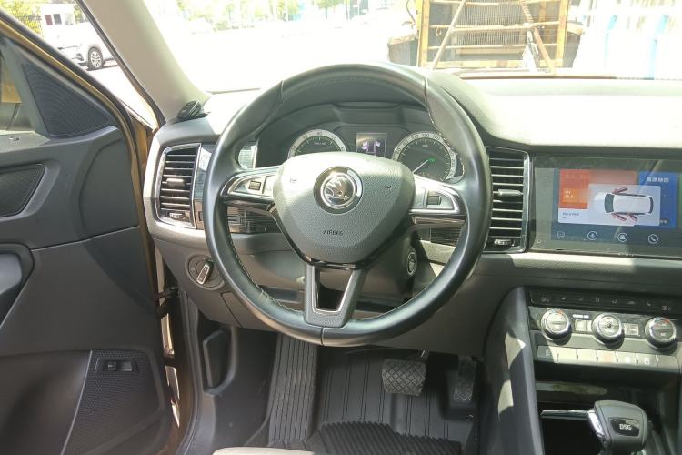 Used Skoda Kodiaq 2018 Facelifted TSI330 5-Seater Two-Wheel-Drive Luxury Enjoyment Edition