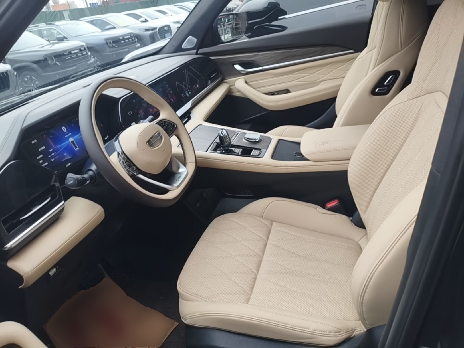 Geely Auto Monjaro L 2025 Dongfang Yao 2.0TD Automatic Lanxing Edition — снимка 17