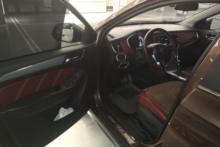 Used Roewe RX5 2016 30T Four-Wheel Drive Automatic Internet Smart Luxury Edition
