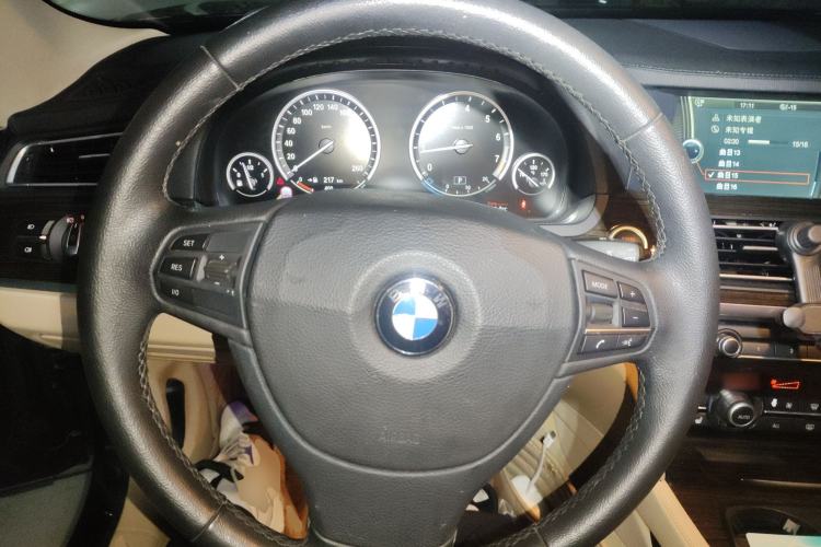 Used BMW 7 Series 2009 740Li Leading Model
