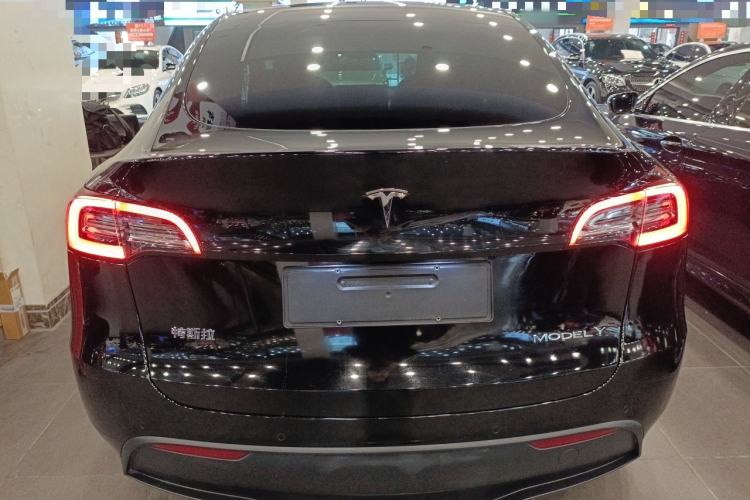 Used Tesla Model Y 2023 Rear-Wheel-Drive Version