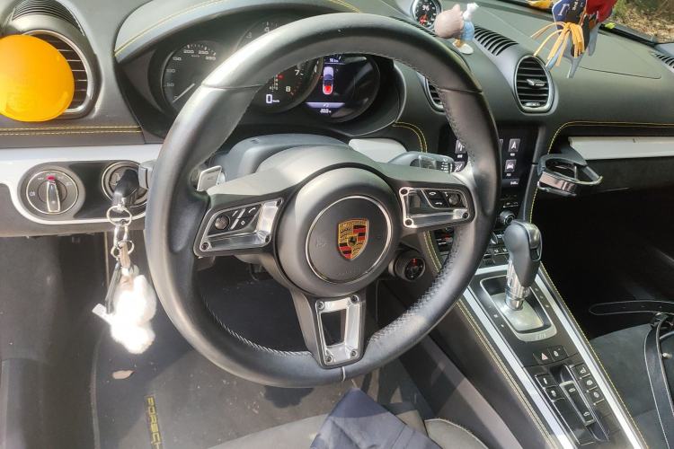 Used Porsche 718 2021 Spyder 2.0T