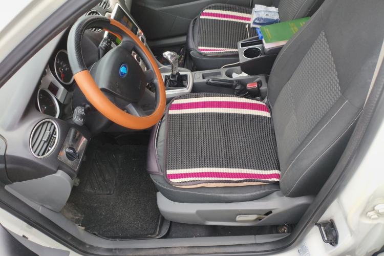 Used Ford Focus 2013 Hatchback Classic 1.8L Manual Base Model