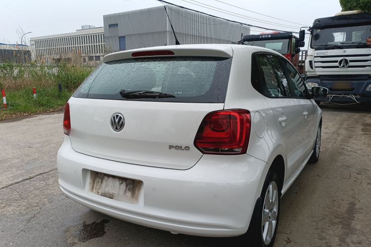 Used Volkswagen Polo 2013 1.4L Automatic Comfort Edition Rear Right 45 Deg
