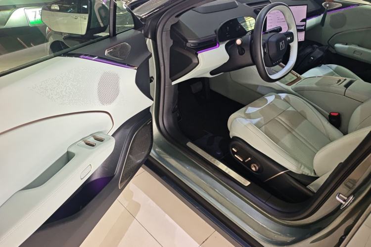 Used Zeekr 007 2025 Long-Range All-Wheel-Drive Intelligent Driving Version 100 kWh