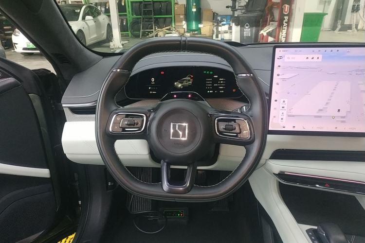 Used Zeekr 001 2025 WE Edition 100 kWh Rear-Wheel Drive