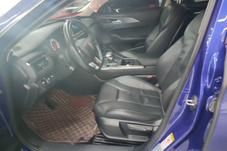 Used Hongqi H5 2022 Classic Model Facelift 1.5T DCT Qiyun Edition Left Front Seat