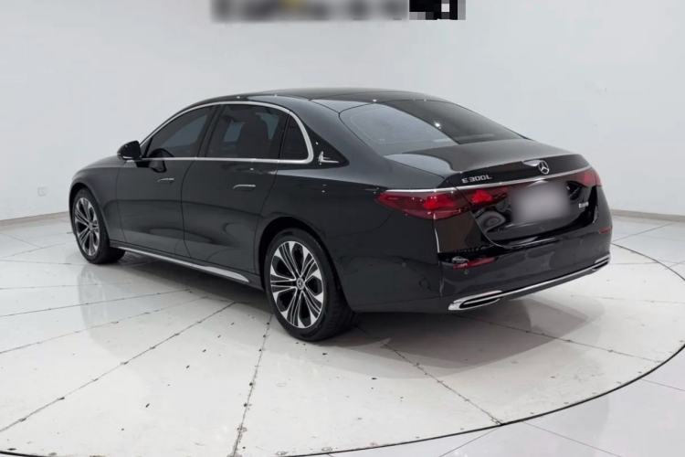 Used Mercedes-Benz E-Class 2025 Facelift E 300 L Luxury Edition
