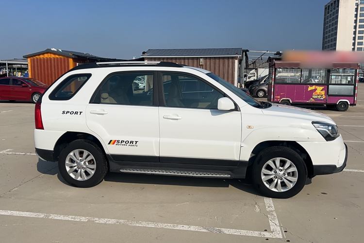 Used Kia Sportage 2013 2.0L Manual Two-Wheel Drive GL Trim