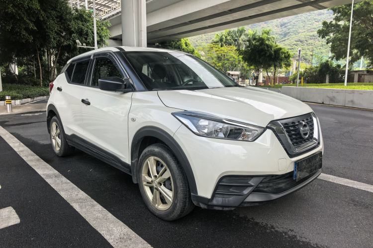 Used Nissan Kicks 2020 1.5L XE Manual Cool Edition