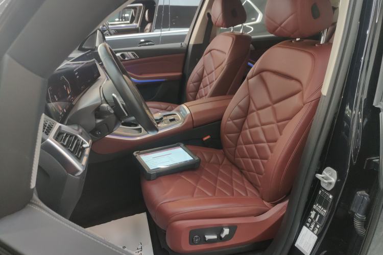 Used BMW X5 2023 xDrive 30Li Luxury M Sport Night Edition Package
