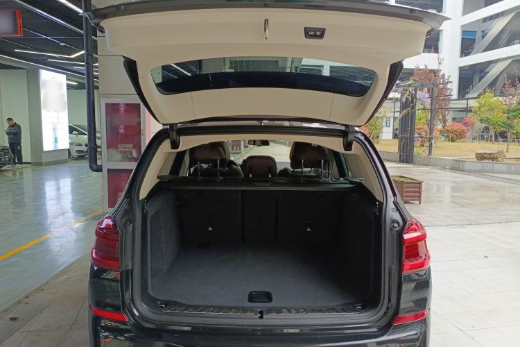 Used BMW X3 2021 Facelift xDrive28i M Sport Package Trunk