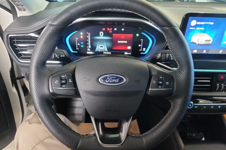 Used Ford Focus 2021 Hatchback EcoBoost 180 Automatic Titanium Edition